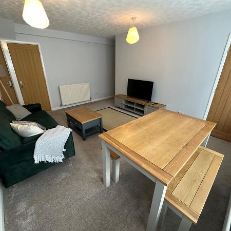 Cosy, 2 Bedroom Cottage In Guisborough Town Centre Экстерьер фото